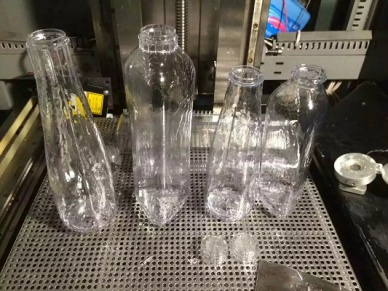 利用SLA光固化3D打印機(jī)打印手板模型&mdash;&mdash;全透明3D打印手板